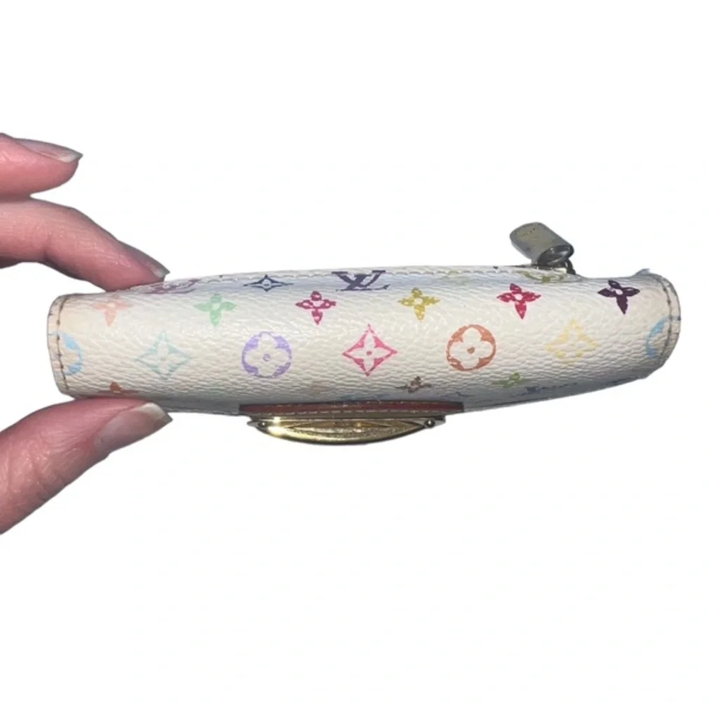 Authentic Louis Vuitton x Takashi Murakami White Multicolor Joey Wallet - Picture 5 of 17